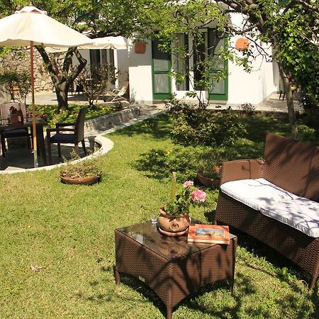 Casa Augusto B&B Капри Екстериор снимка